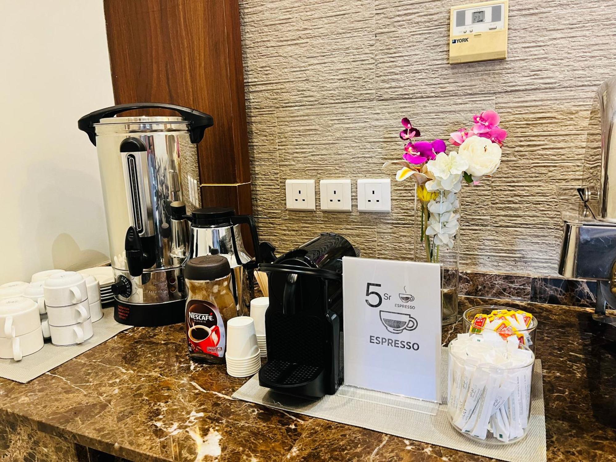 Aparthotel Lily Mubarraz 3*